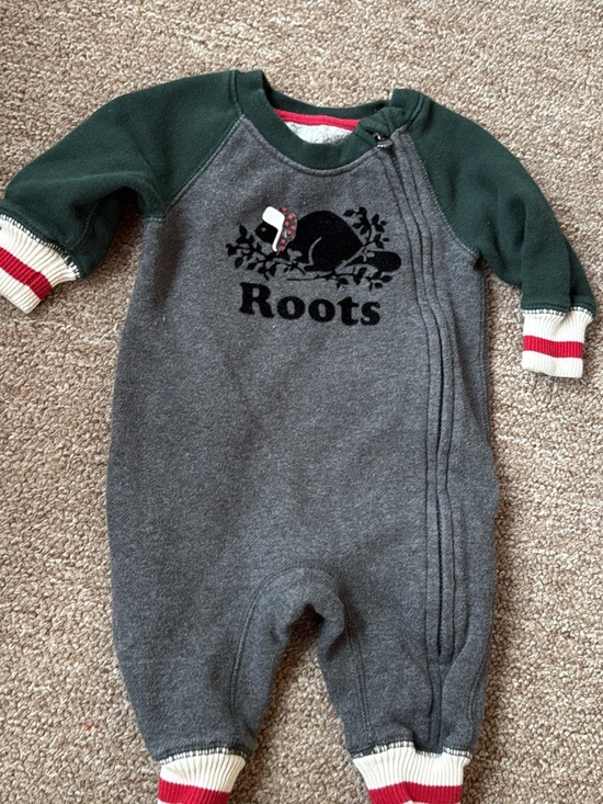 Roots Other - Roots Grey Fleece One-Piece with Green Sleeves and Red Trim